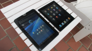 Illustration for article titled Toshiba Thrive: Do Big Tablets Need Love Too? (No.)